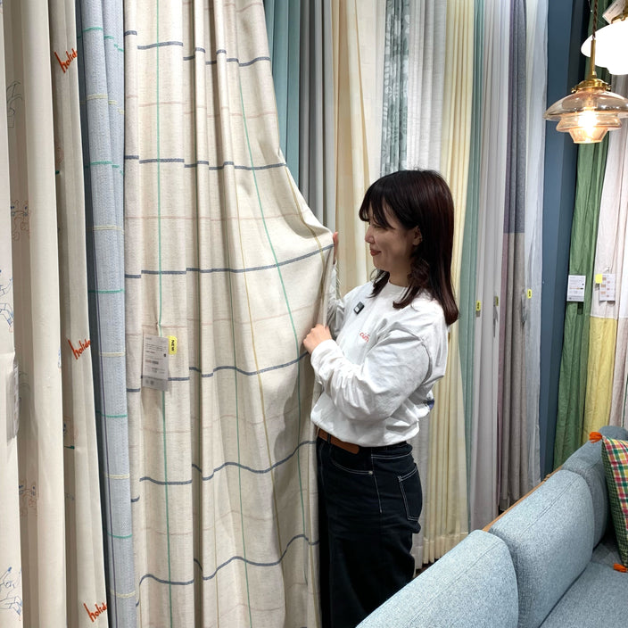 春夏新作カーテン、好評販売中！